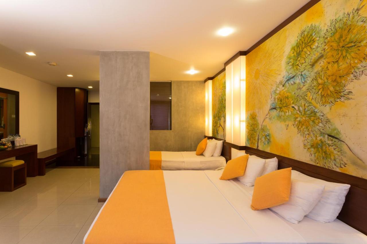 Hotel Topaz Kandy Esterno foto